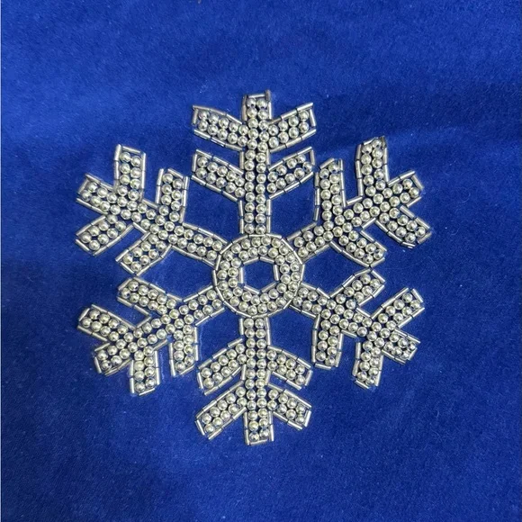 Blue Tree Skirt with Snowflake Design - Picture 2 of 3